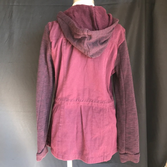 Jacket - Picture 3 of 5